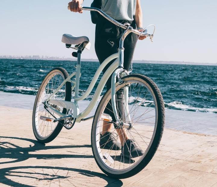 sisthreezero beach cruiser bike