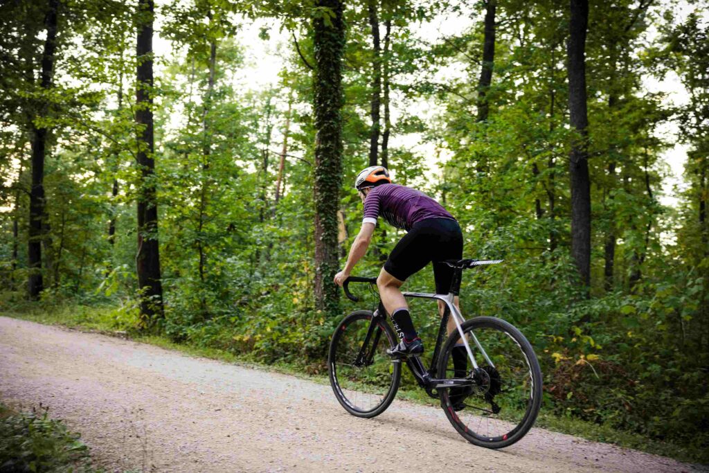 Gravel bike vs road Bike